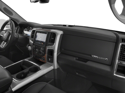 2017 RAM 1500 Laramie Quad Cab 4x4 6'4' Box