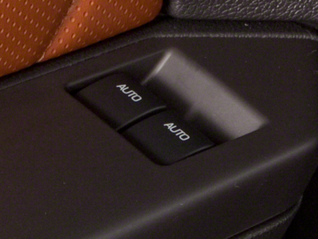 2012 Ford Mustang V6