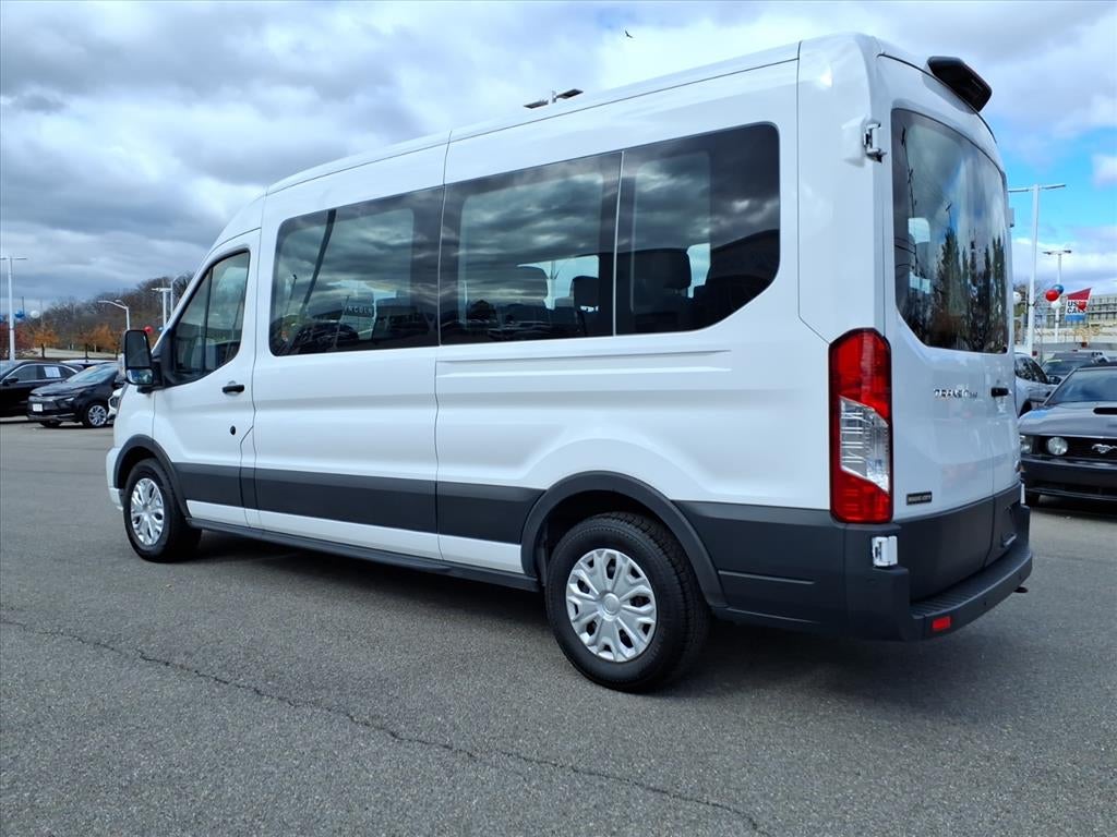 2023 Ford Transit Passenger Wagon Base