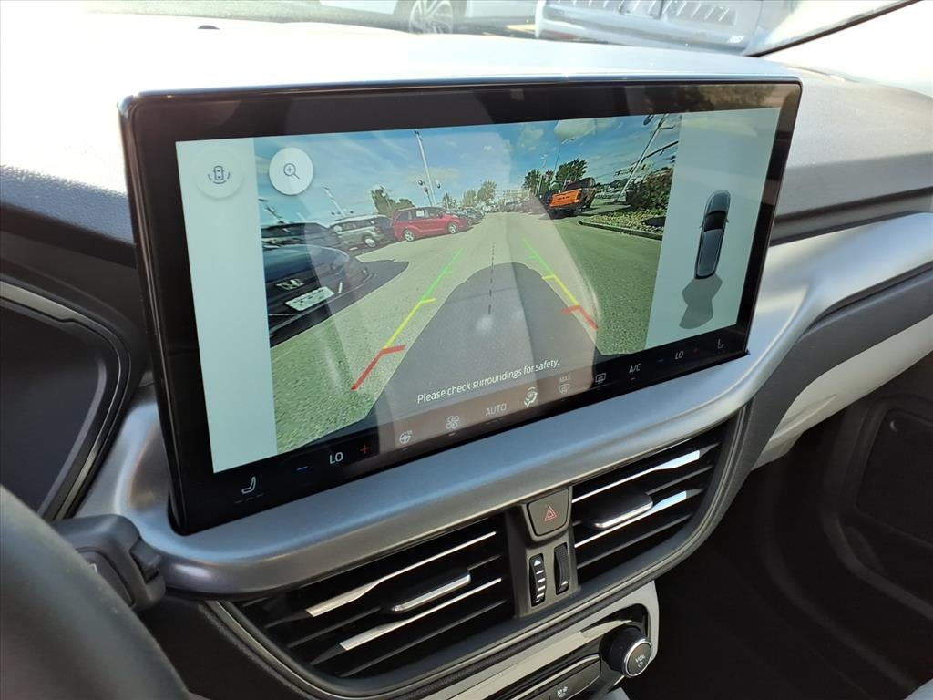 2025 Ford Escape Base