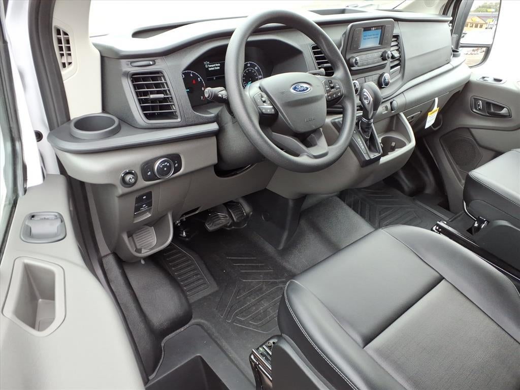 2025 Ford Transit Cargo Van Base