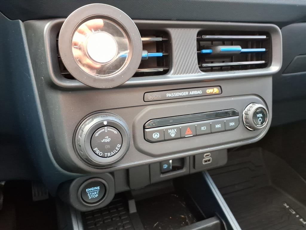 2025 Ford Maverick Lobo High