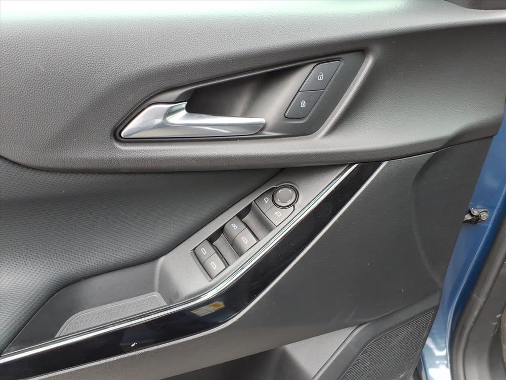 2025 Chevrolet Equinox Base