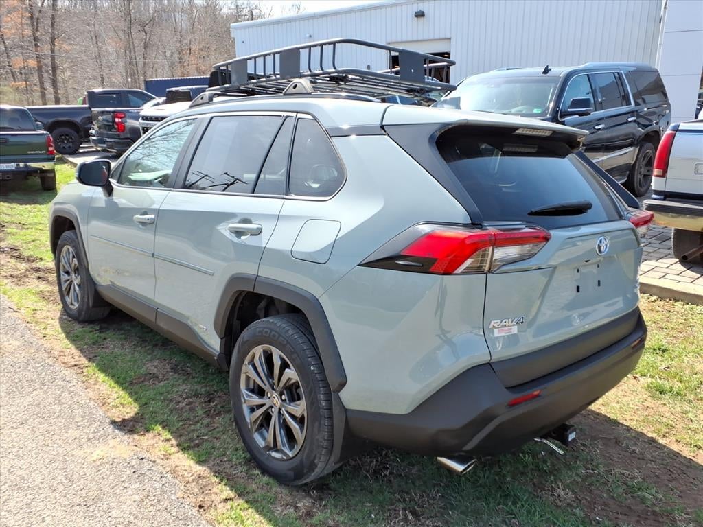 2022 Toyota RAV4 XLE Premium