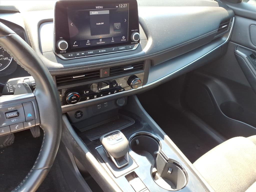 2025 Nissan Rogue Base