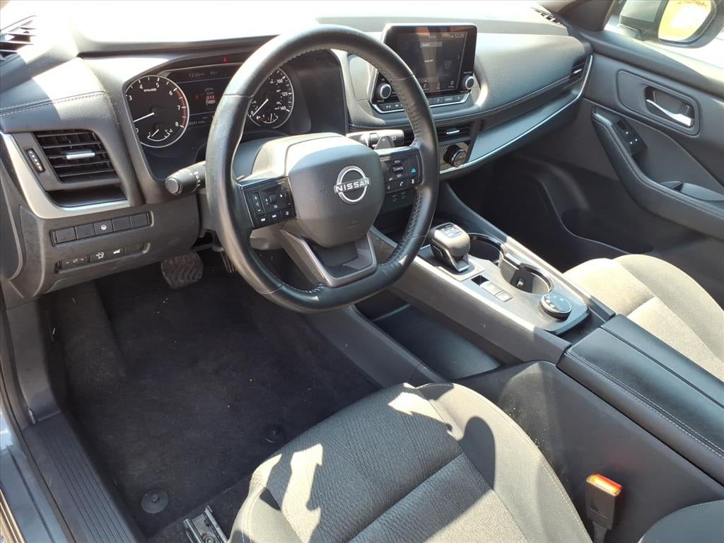 2025 Nissan Rogue Base
