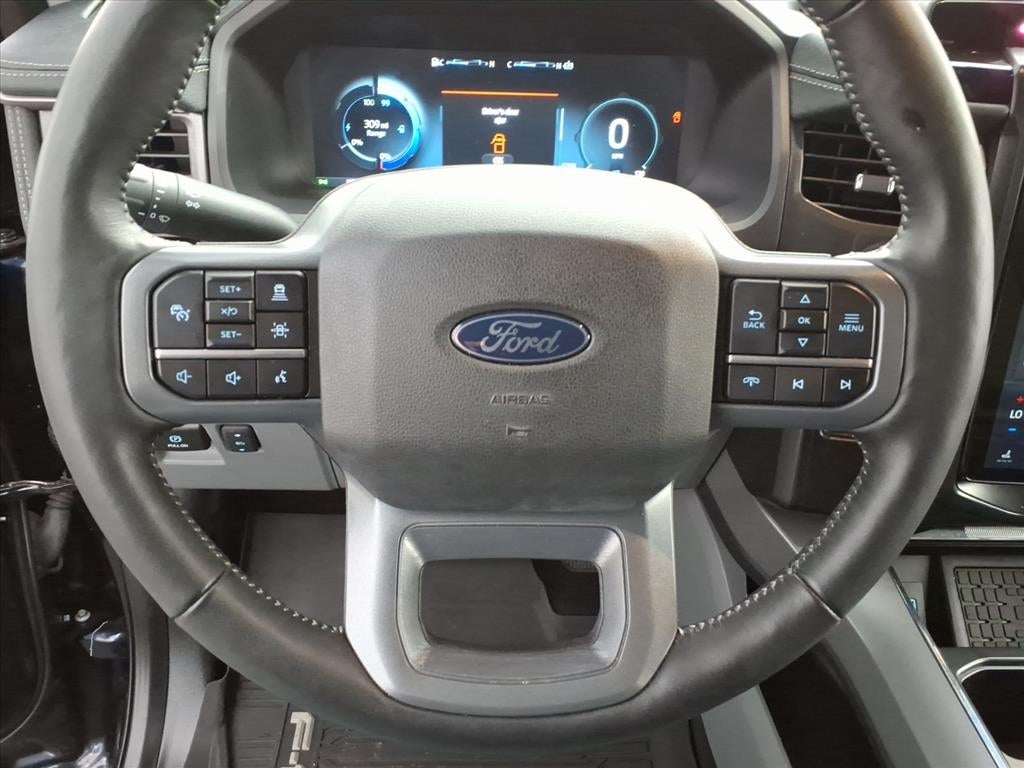 2024 Ford F-150 Lightning Flash