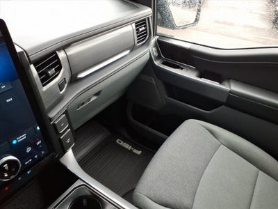 2024 Ford F-150 Lightning Flash