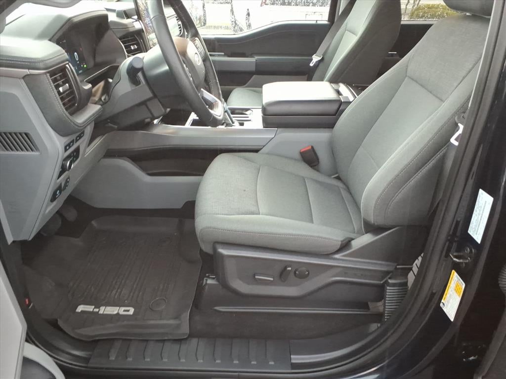 2024 Ford F-150 Lightning Flash