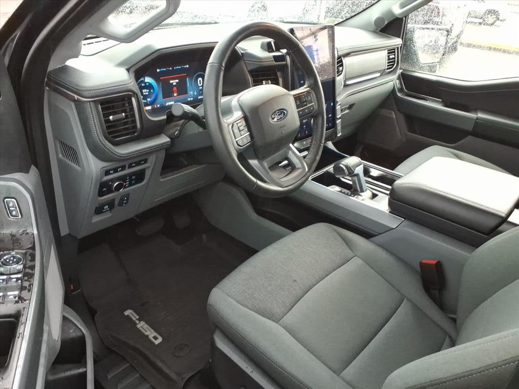 2024 Ford F-150 Lightning Flash