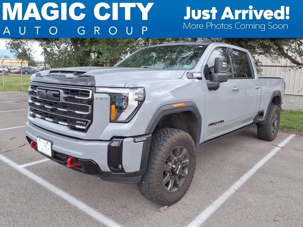 2025 GMC Sierra 2500HD AT4
