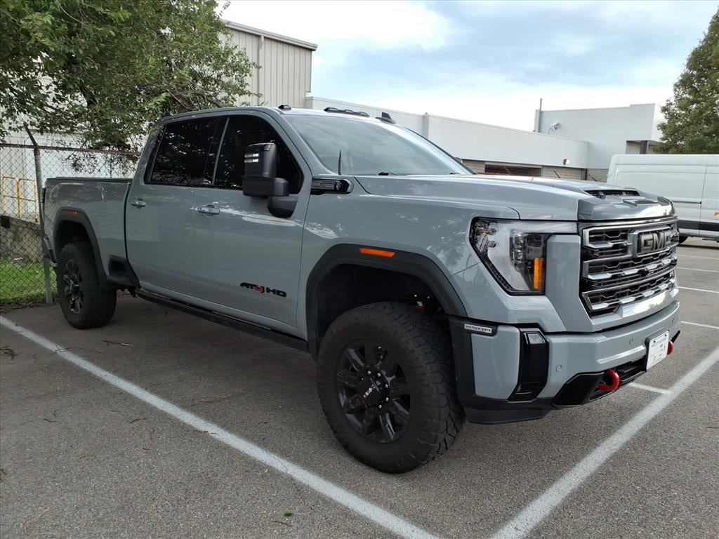 2025 GMC Sierra 2500HD AT4