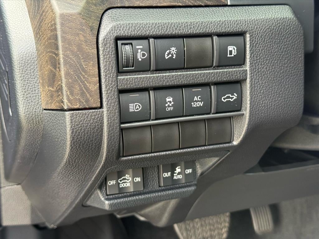 2025 Toyota Tacoma Hybrid LIMITED