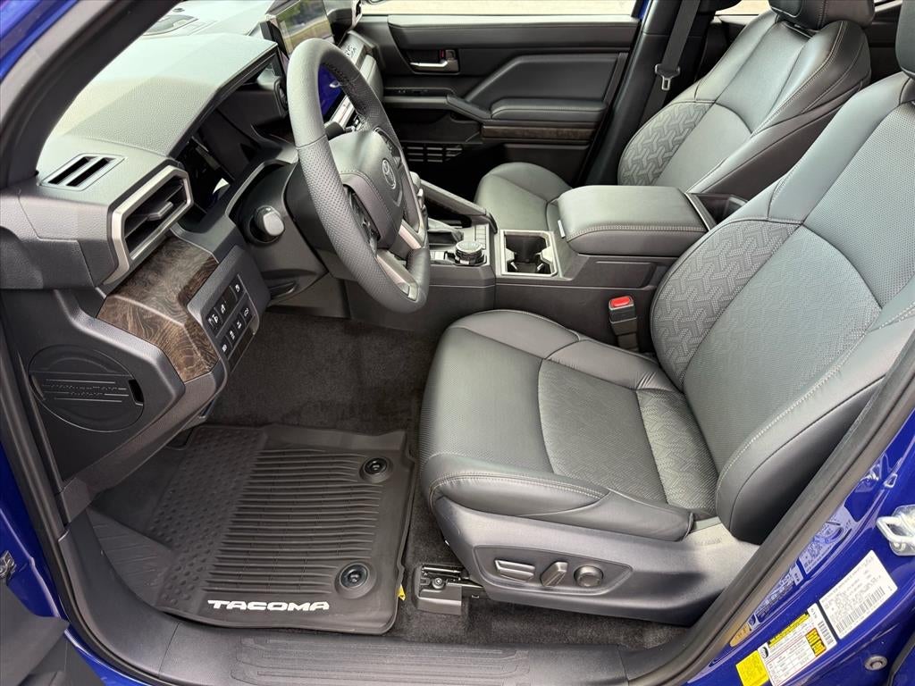2025 Toyota Tacoma Hybrid LIMITED