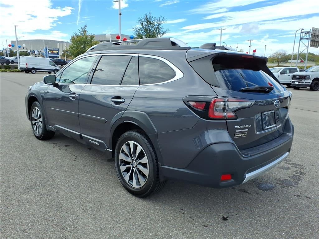 2023 Subaru Outback Touring XT