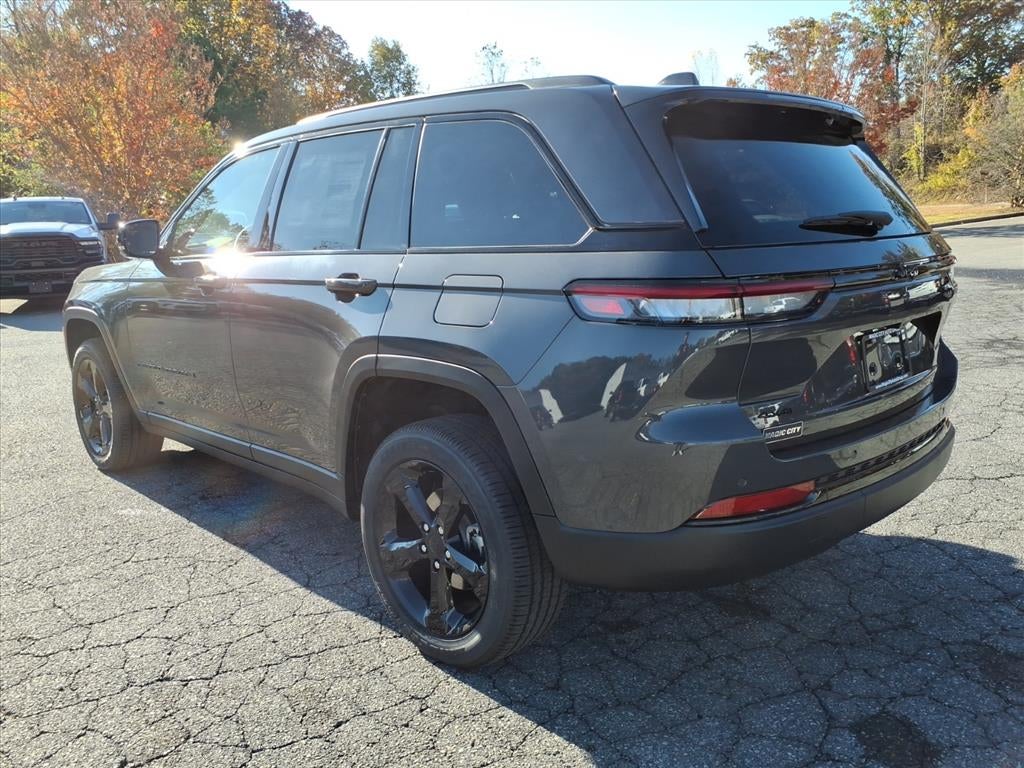 2025 Jeep Grand Cherokee Altitude X 4x4