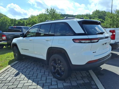 2023 Jeep Grand Cherokee Altitude 4x4