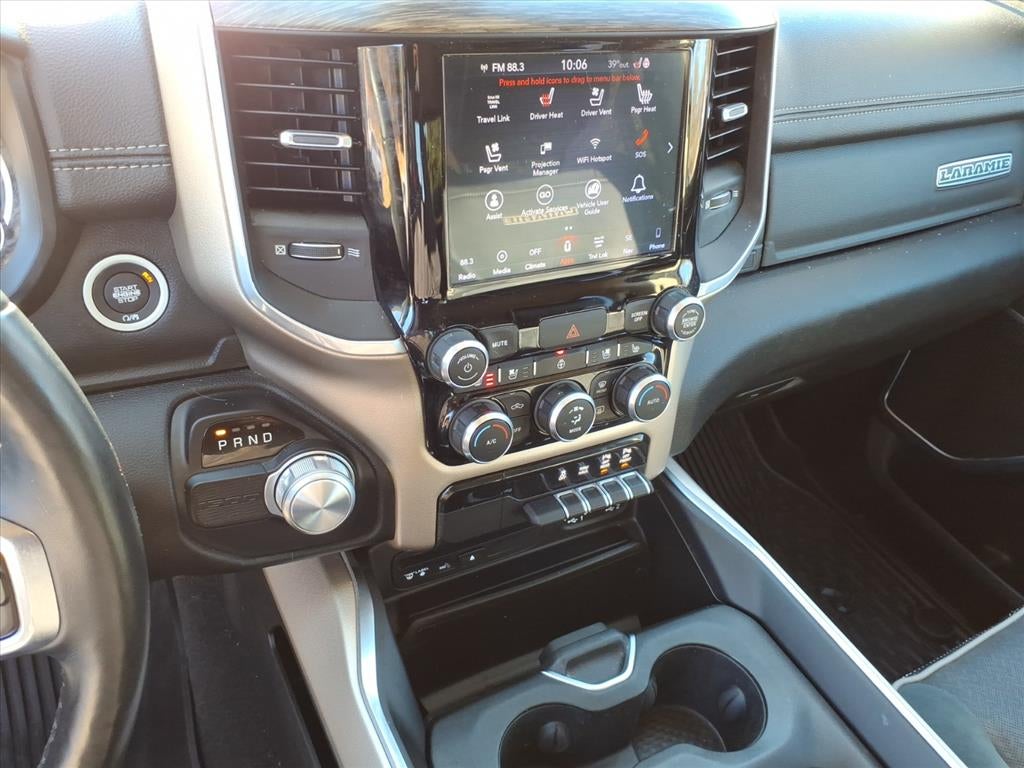 2019 RAM 1500 Laramie Crew Cab 4x2 5'7' Box