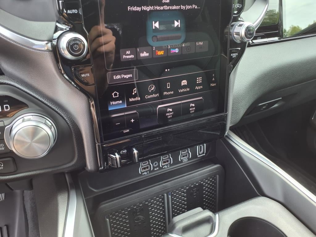 2025 RAM 1500 Laramie