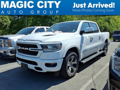 2022 RAM 1500 Laramie Crew Cab 4x4 5'7' Box