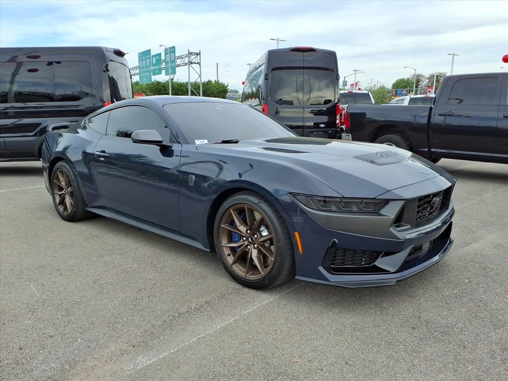 2025 Ford Mustang Dark Horse Fastback