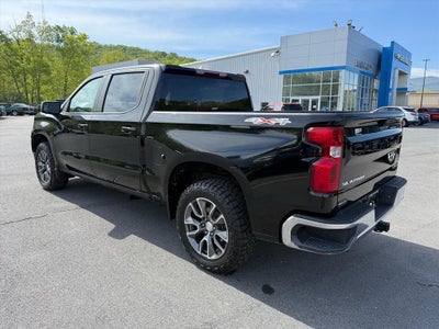 2022 Chevrolet Silverado 1500 4WD Crew Cab Short Bed LT with 2FL