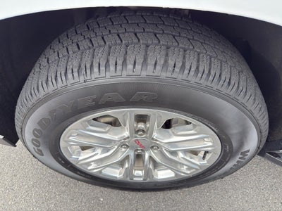 2024 GMC Yukon 4WD SLT