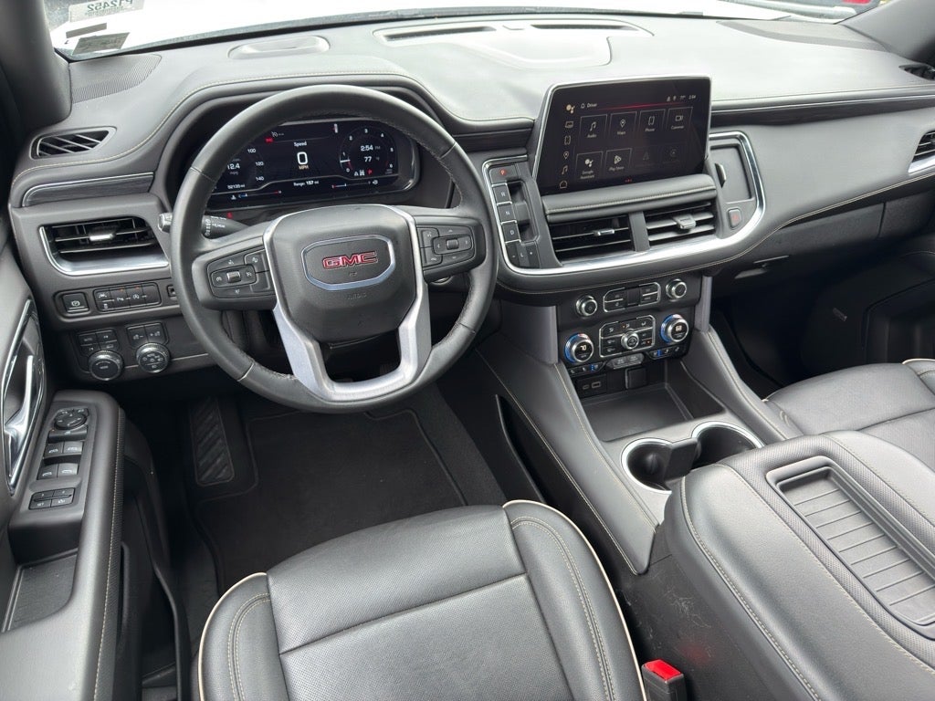 2024 GMC Yukon 4WD SLT