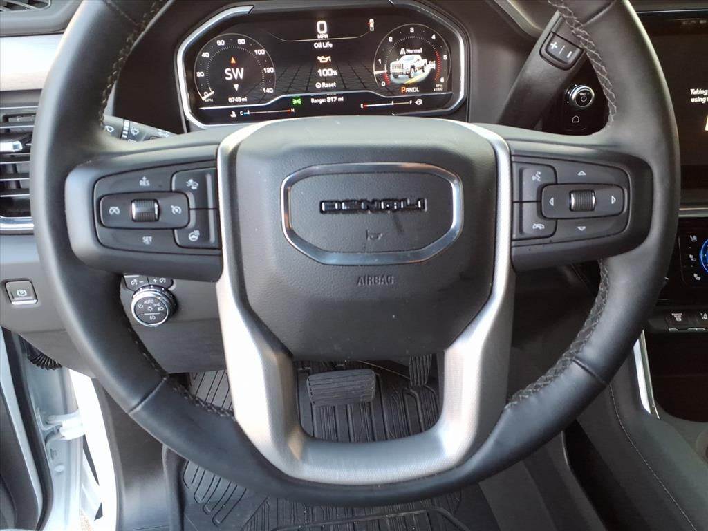 2024 GMC Sierra 2500HD 4WD Crew Cab Standard Bed Denali