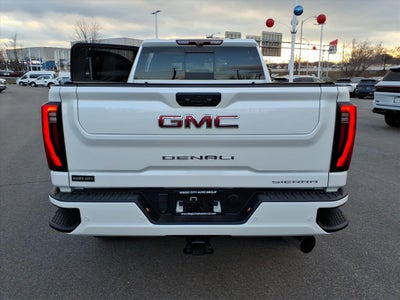 2024 GMC Sierra 2500HD 4WD Crew Cab Standard Bed Denali