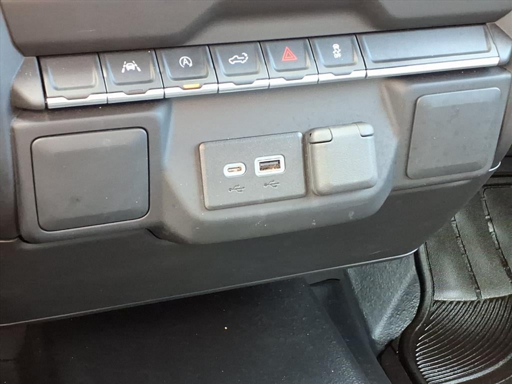 2022 GMC Sierra 1500 4WD Double Cab Standard Box Pro