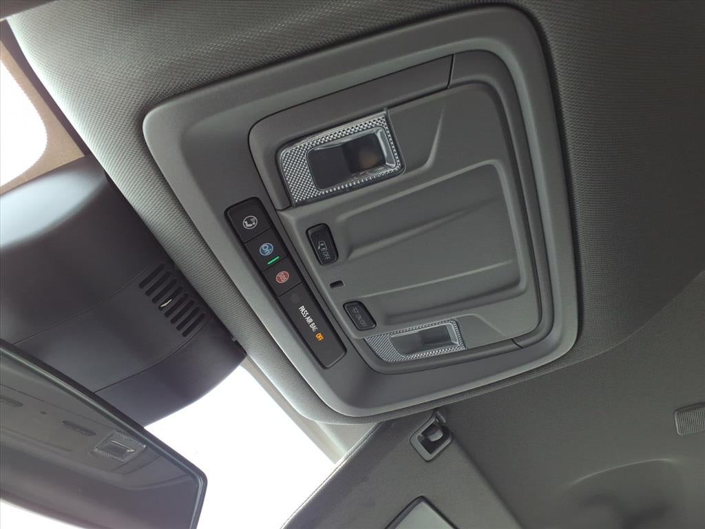 2022 GMC Sierra 1500 4WD Double Cab Standard Box Pro