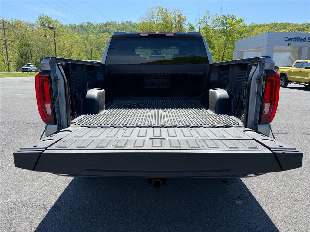 2025 GMC Sierra 1500 4WD Crew Cab Short Box SLT