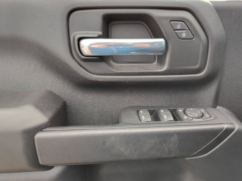 2025 Chevrolet Silverado 2500HD 4WD Crew Cab Standard Bed Custom