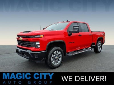 2024 Chevrolet Silverado 2500HD 4WD Crew Cab Standard Bed Custom