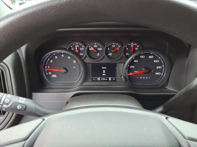 2024 Chevrolet Silverado 2500HD 4WD Crew Cab Standard Bed Custom