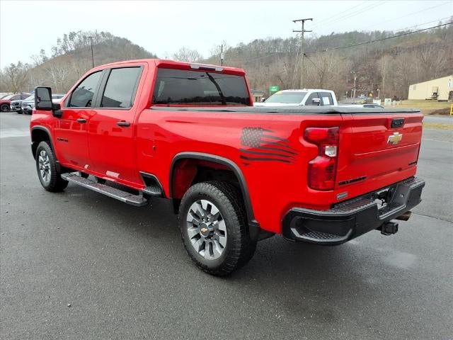 2024 Chevrolet Silverado 2500HD 4WD Crew Cab Standard Bed Custom