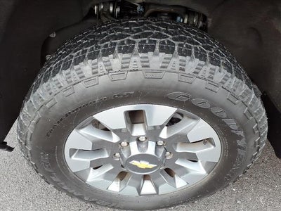 2024 Chevrolet Silverado 2500HD 4WD Crew Cab Standard Bed Custom