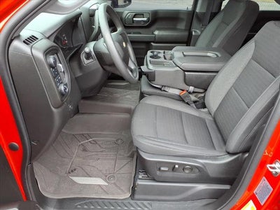 2024 Chevrolet Silverado 2500HD 4WD Crew Cab Standard Bed Custom