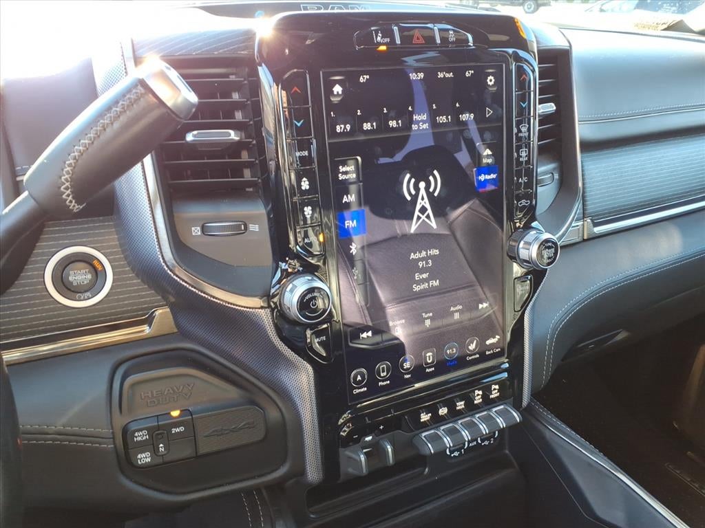 2021 RAM 3500 Limited Crew Cab 4x4 6'4' Box