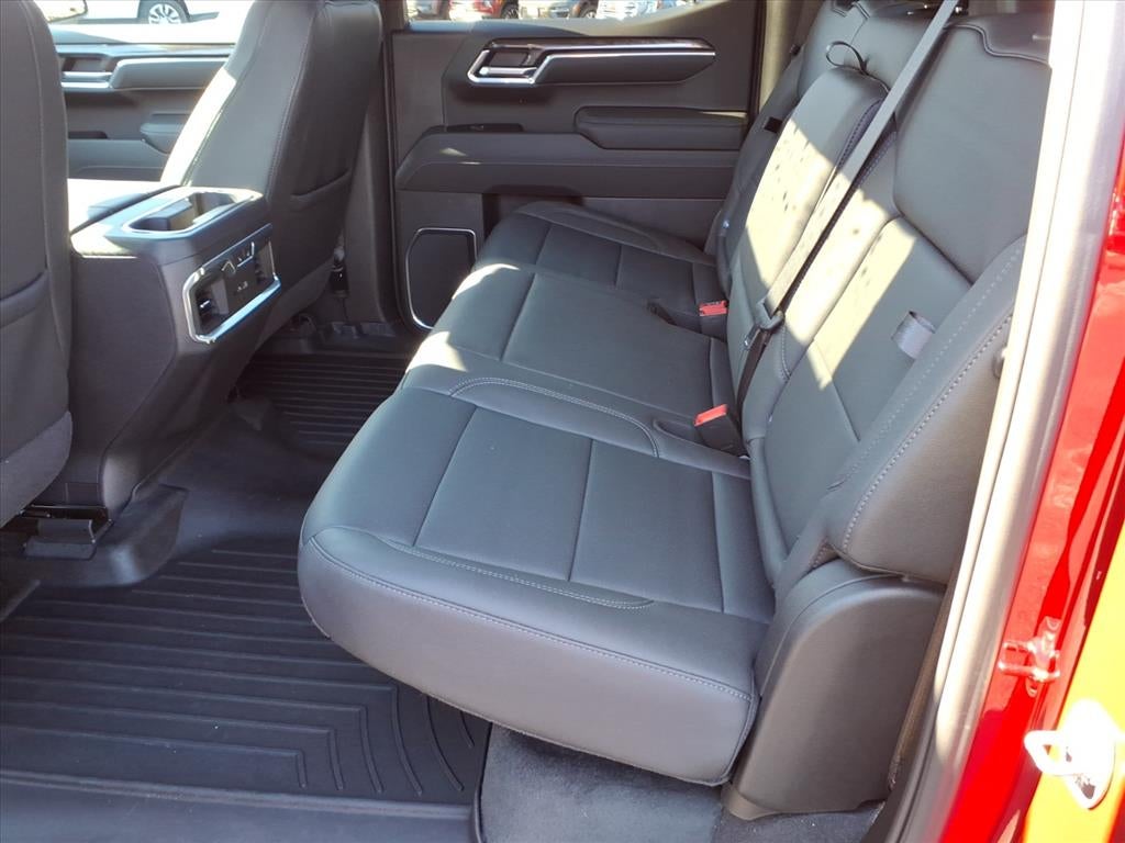 2025 Chevrolet Silverado 1500 4WD Crew Cab Short Bed LTZ