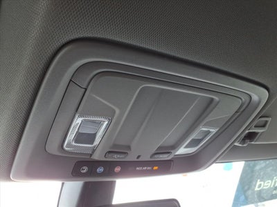2021 GMC Sierra 1500 4WD Crew Cab Short Box Elevation