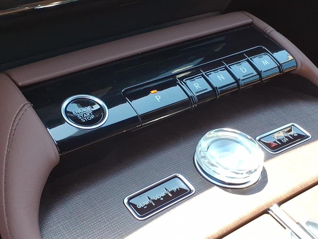 2027 Lincoln Navigator Reserve