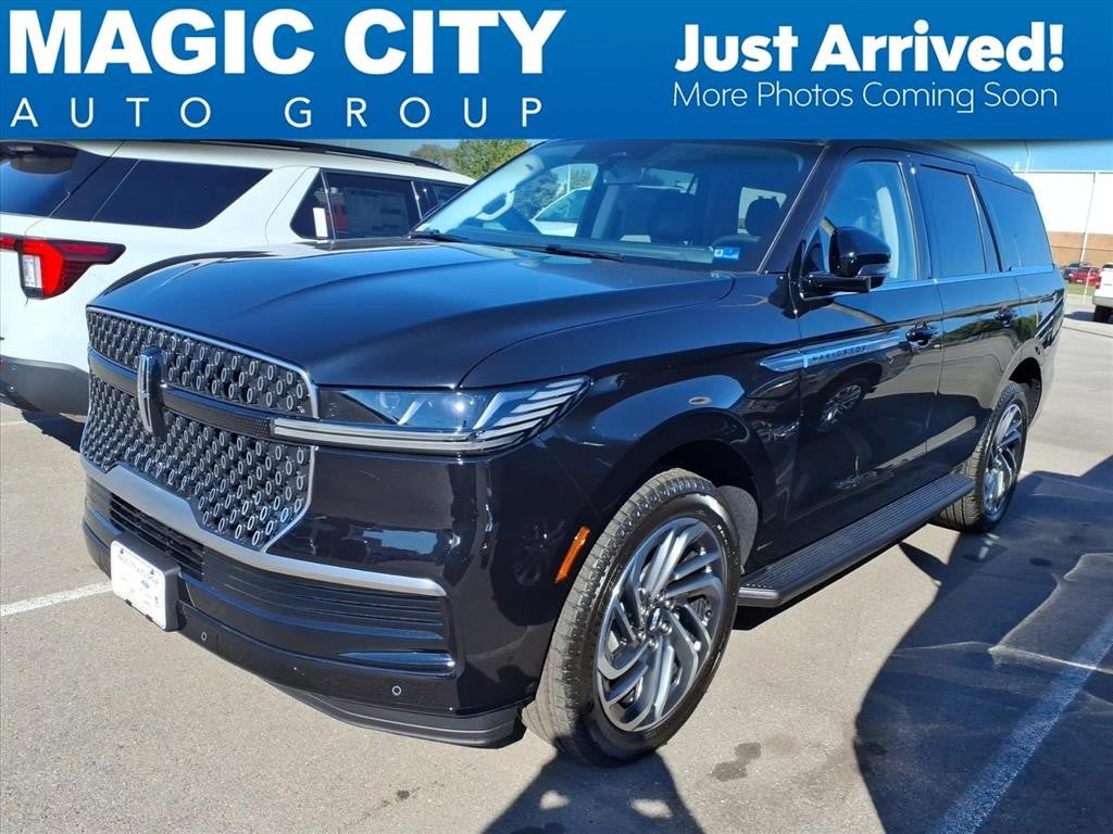 2027 Lincoln Navigator Premiere