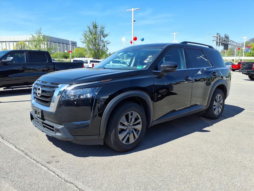 2024 Nissan Pathfinder SV 4WD