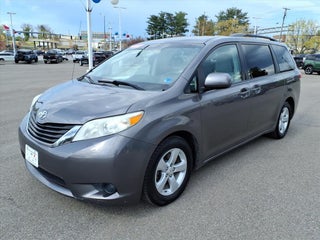 2011 Toyota Sienna LE V6