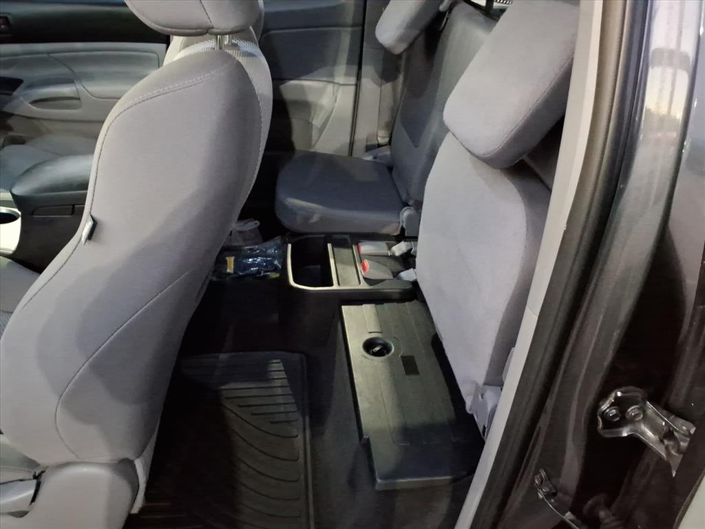 2015 Toyota Tacoma Base V6