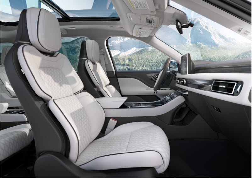 The interior of a Lincoln Aviator® Black Label model is shown in the Chalet theme | Magic City Lincoln in Roanoke VA