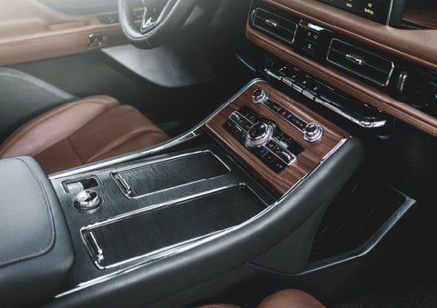 The front center console of a 2024 Lincoln Aviator® SUV is shown | Magic City Lincoln in Roanoke VA