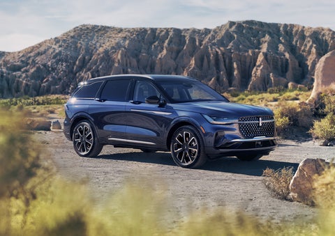 A 2024 Lincoln Nautilus® SUV is parked in a desert national park. | Magic City Lincoln in Roanoke VA